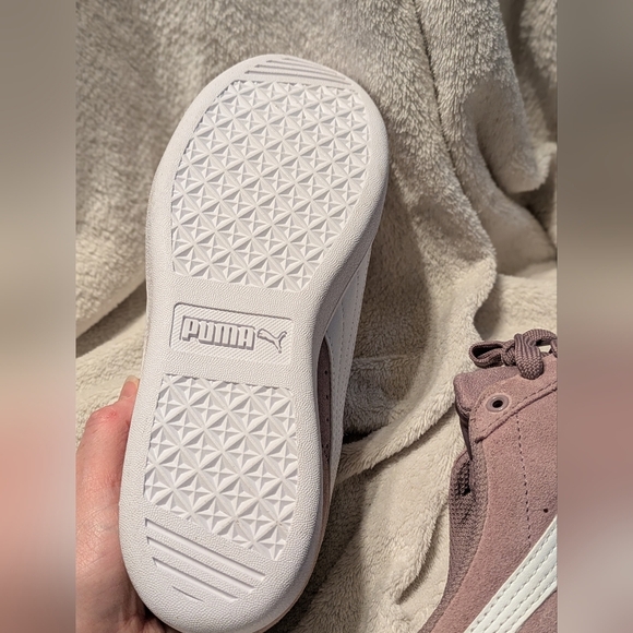 Puma Women's Athletic Shoes in Mauve 8.5 - Picture 3 of 9